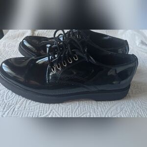 Vintage Coasters Black Patent Lace-Up Platform Oxfords